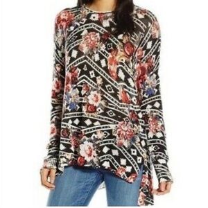 Show Me Your MuMu Women's Floral Sweater - Black and Rose